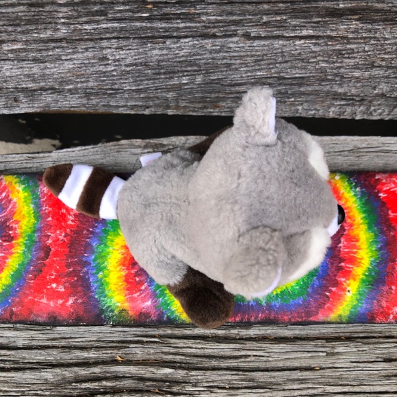 TY Beanie Babies Bandit raccoon plushie stuffed animal toy Plush - Picture 5 of 11